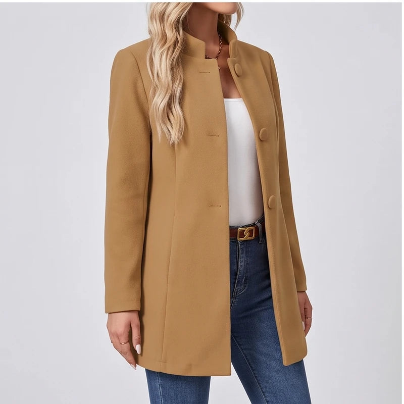 Model wearing Khaki jacket in a studio - 2