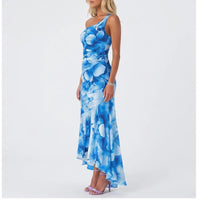 Model wearing Blue dress in a studio - 2
