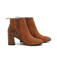 Plus Size 44 Women's Ankle Boots Fashion Pointed Square Heel Boots Sexy Women High Heels Shoes 2024 Fashion Autumn/Winter Boots boots on a white background - 2